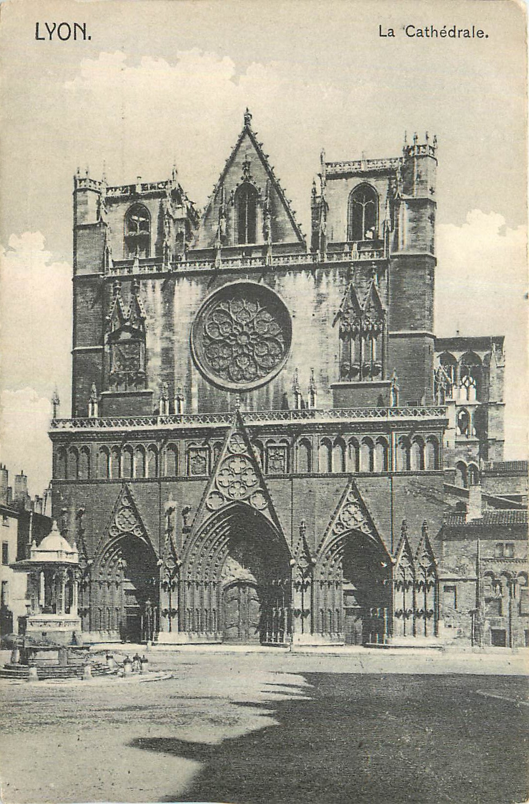 CPA Lyon La Cathedrale