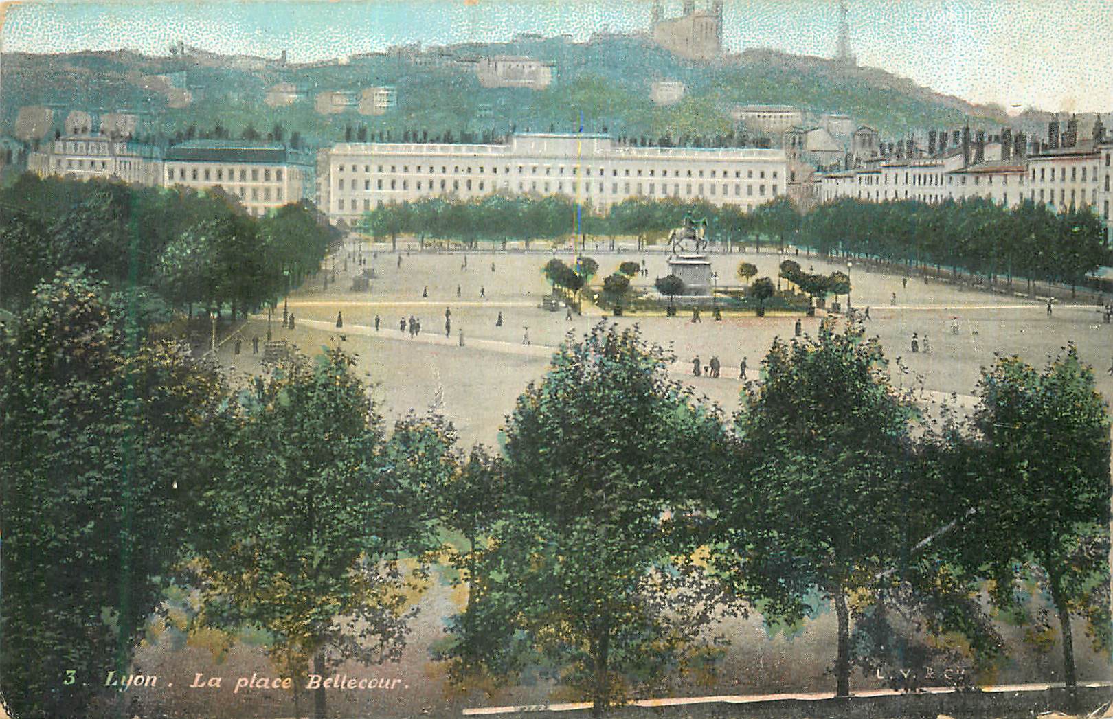 CPA Lyon Place Bellecour