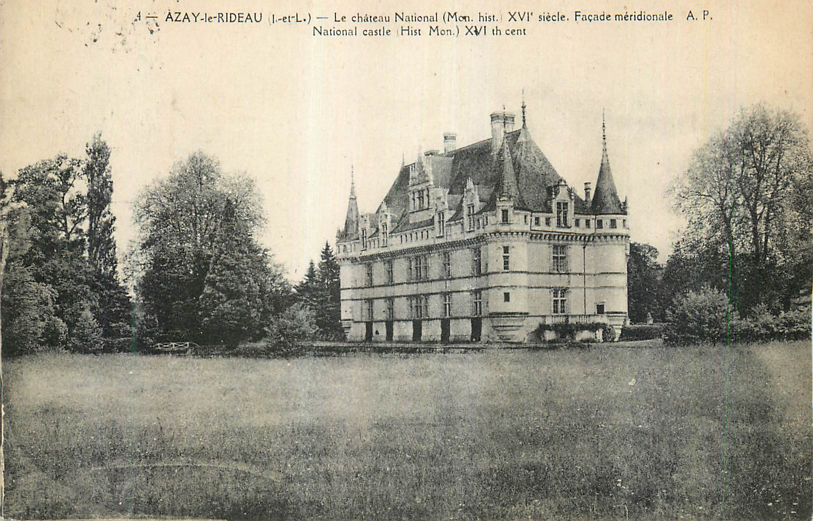 CPA Azay le Rideau (I et L) Le Chateau National (Mon Hist) XVIe Siecle Facade Meridionale