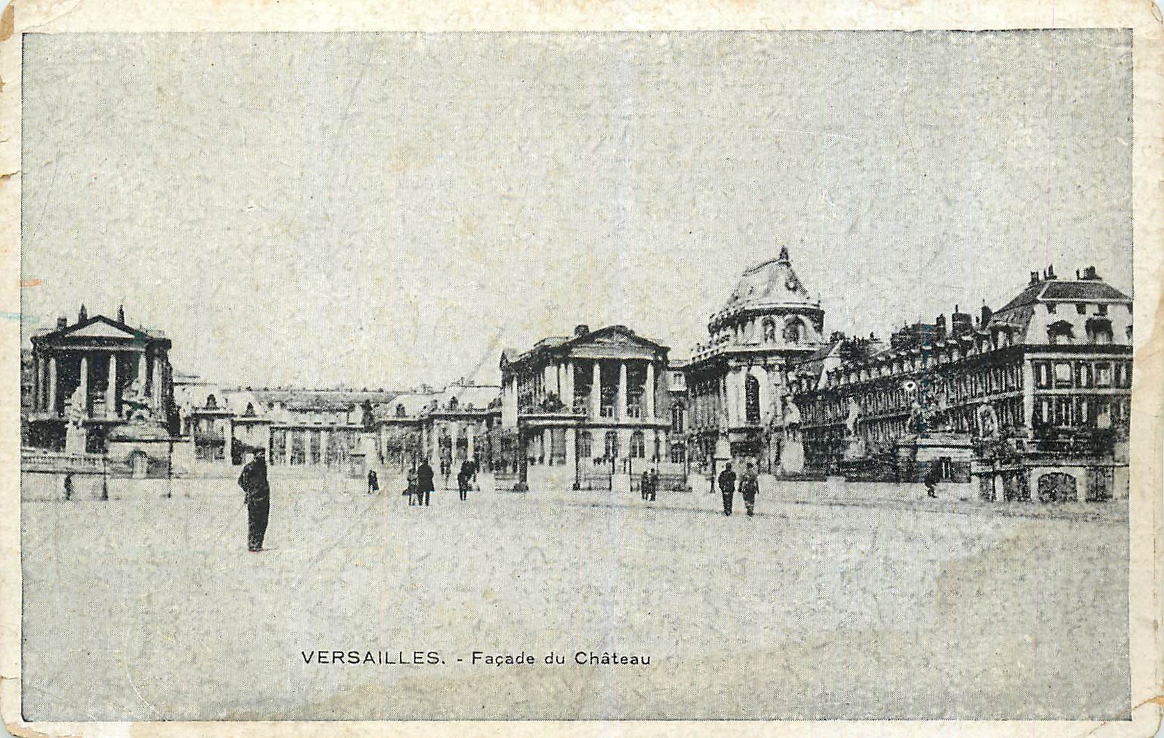 CPA Versailles Facade du Chateau