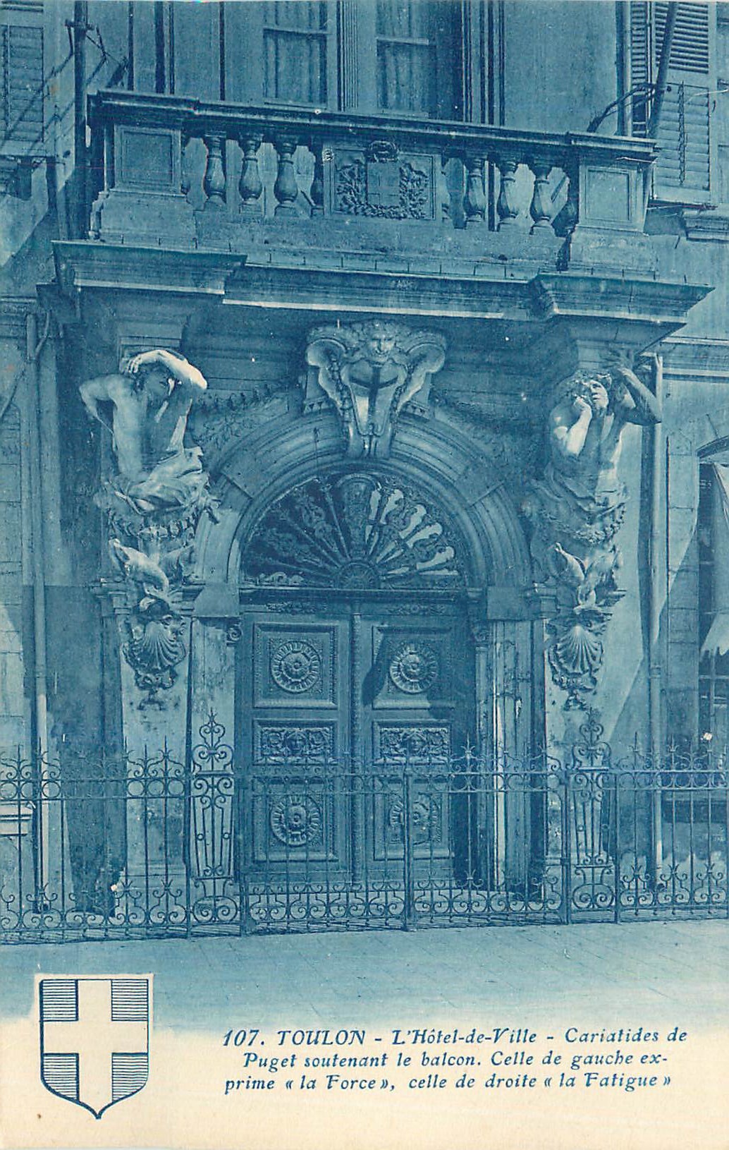 Toulon - L'Hôtel-de-Ville - Cariatides soutenant le balcon