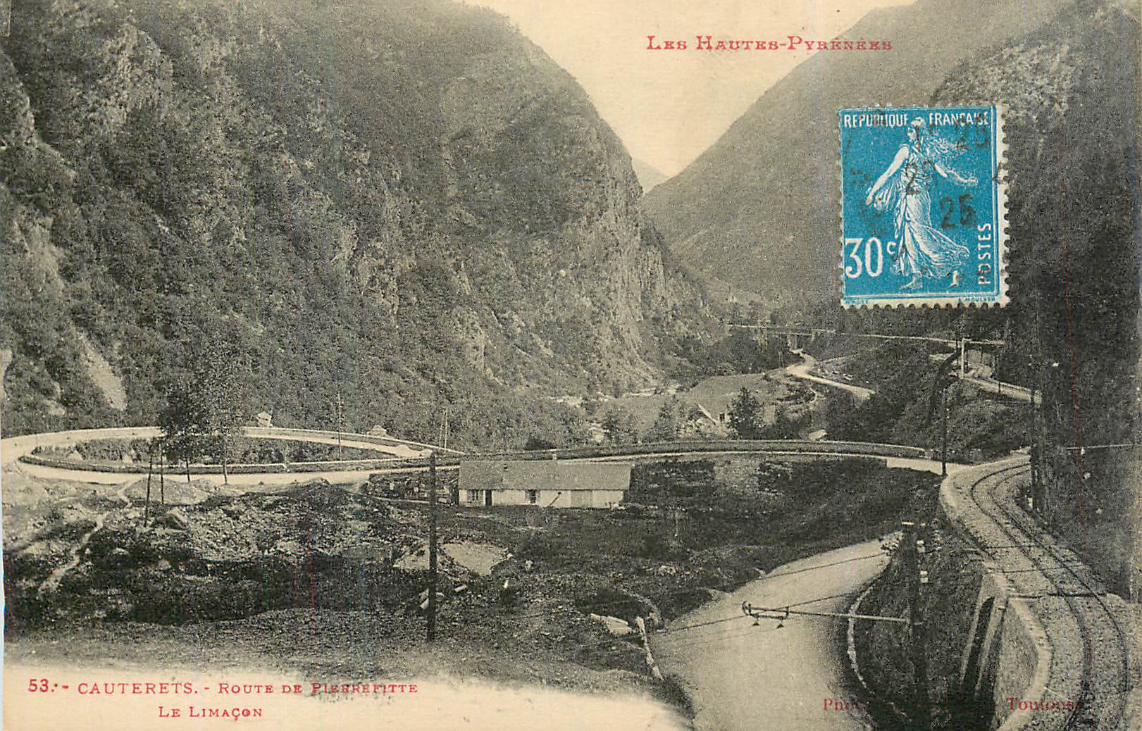 CPA Cauterets Les Hautes Pyrenees