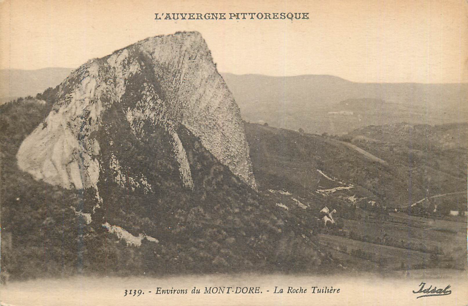 CPA Environs de Mont Dore L'Auvergne Pittoresque La Roche Tuiliere