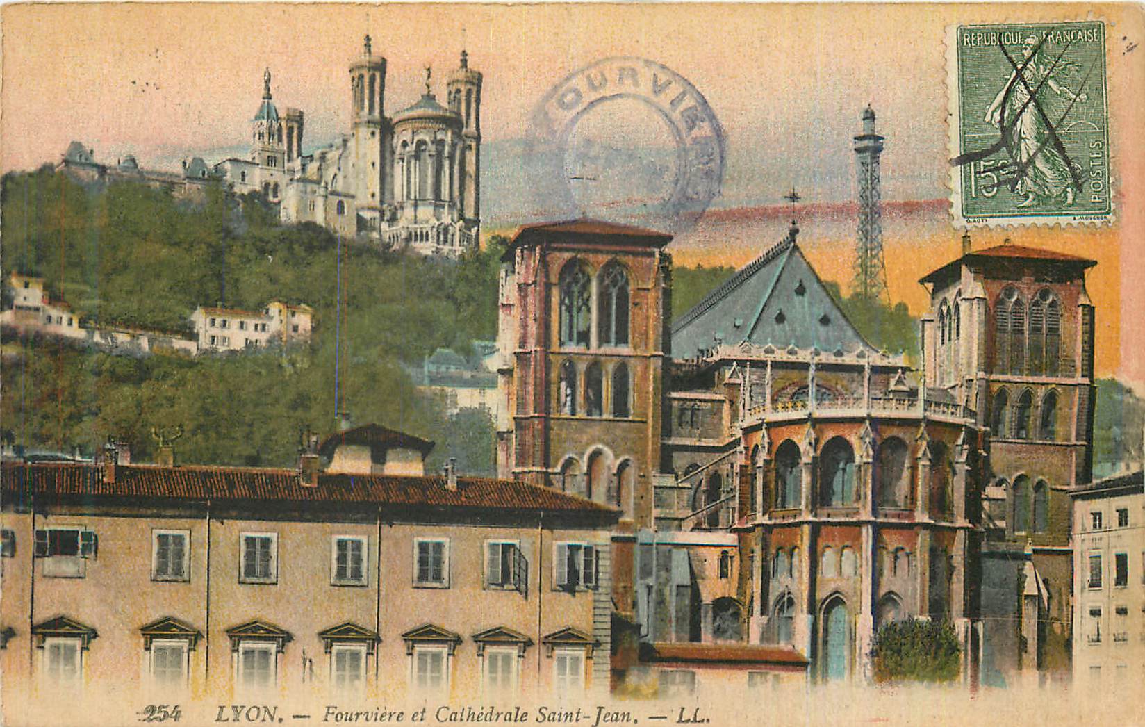 CPA Lyon Fourviere et Cathedrale Saint Jean