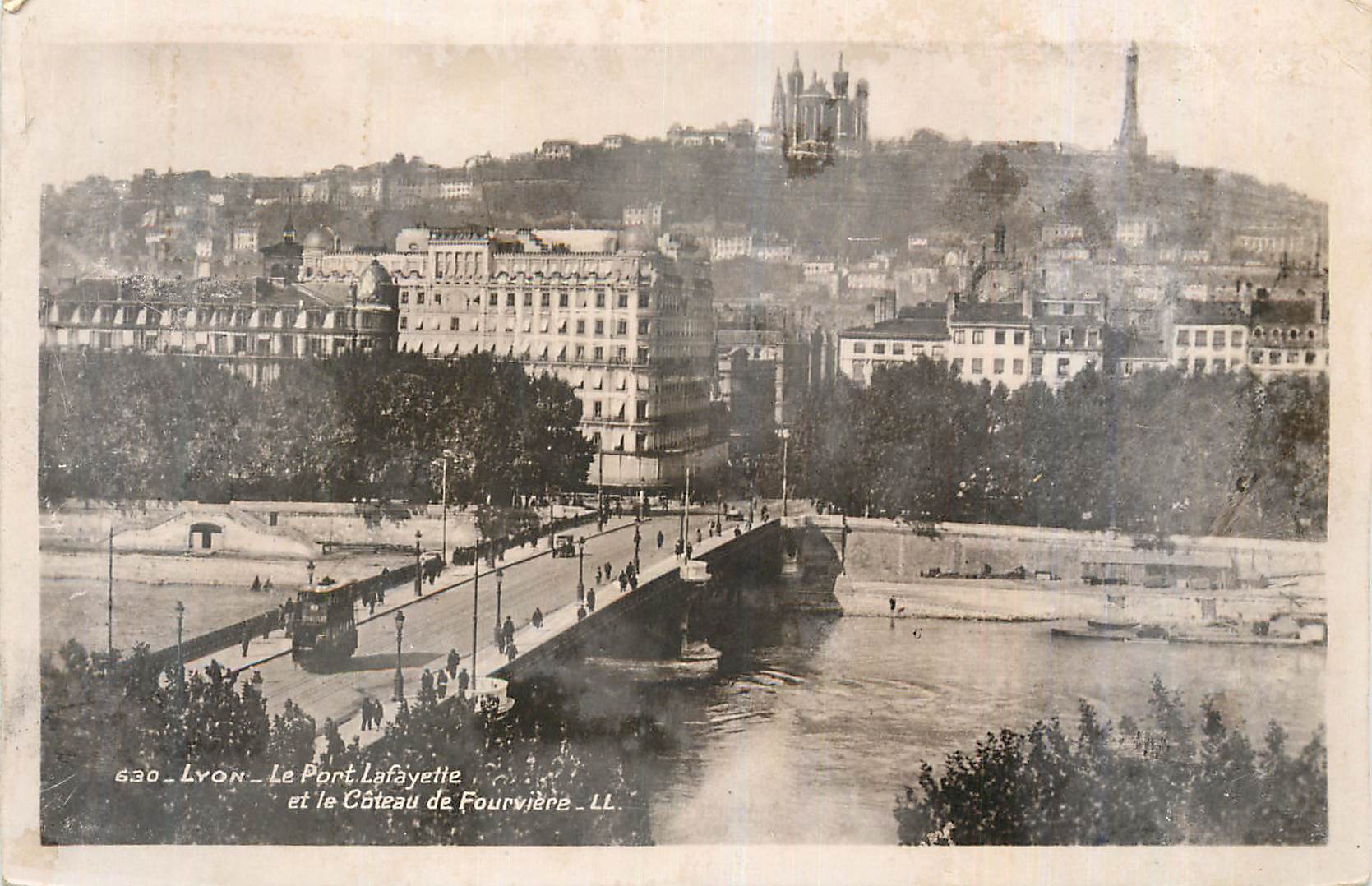 CPM Lyon Le Port Lafayette et le Coteau de Fourviere