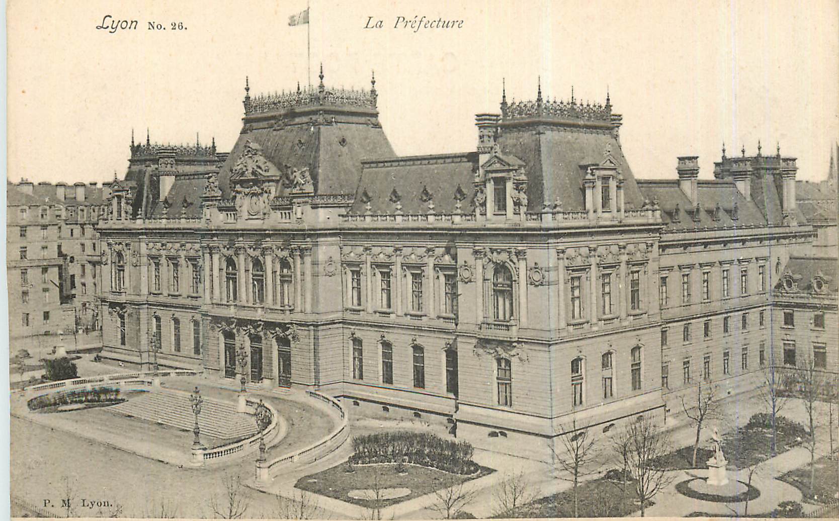 CPA Lyon La Prefecture