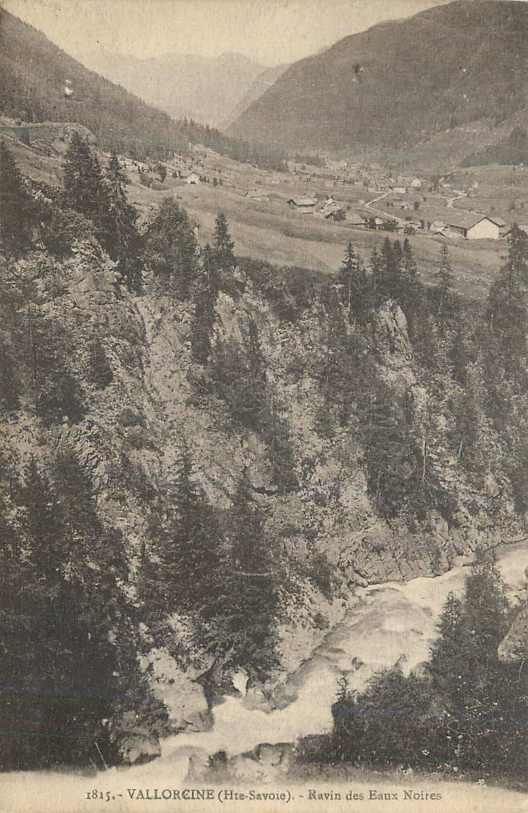 CPA Valloreine (Hte Savoie) Ravin des Eaux Noires