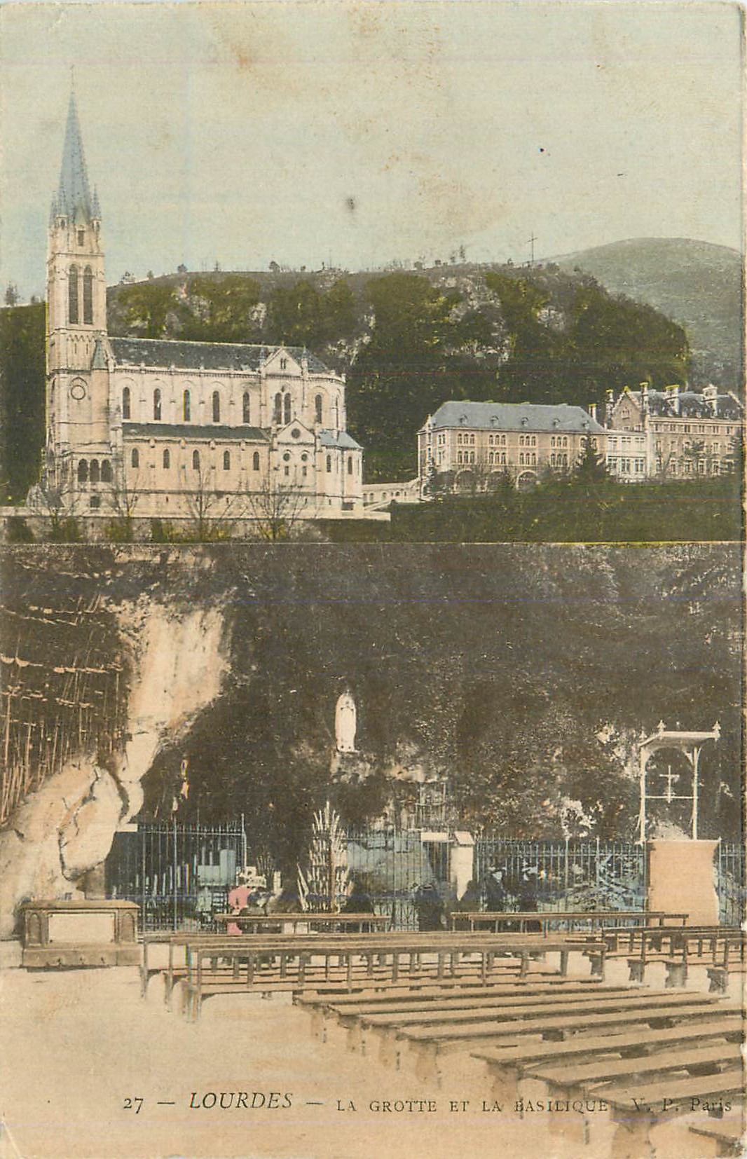 CPA Lourdes La Grotte et la Basilique