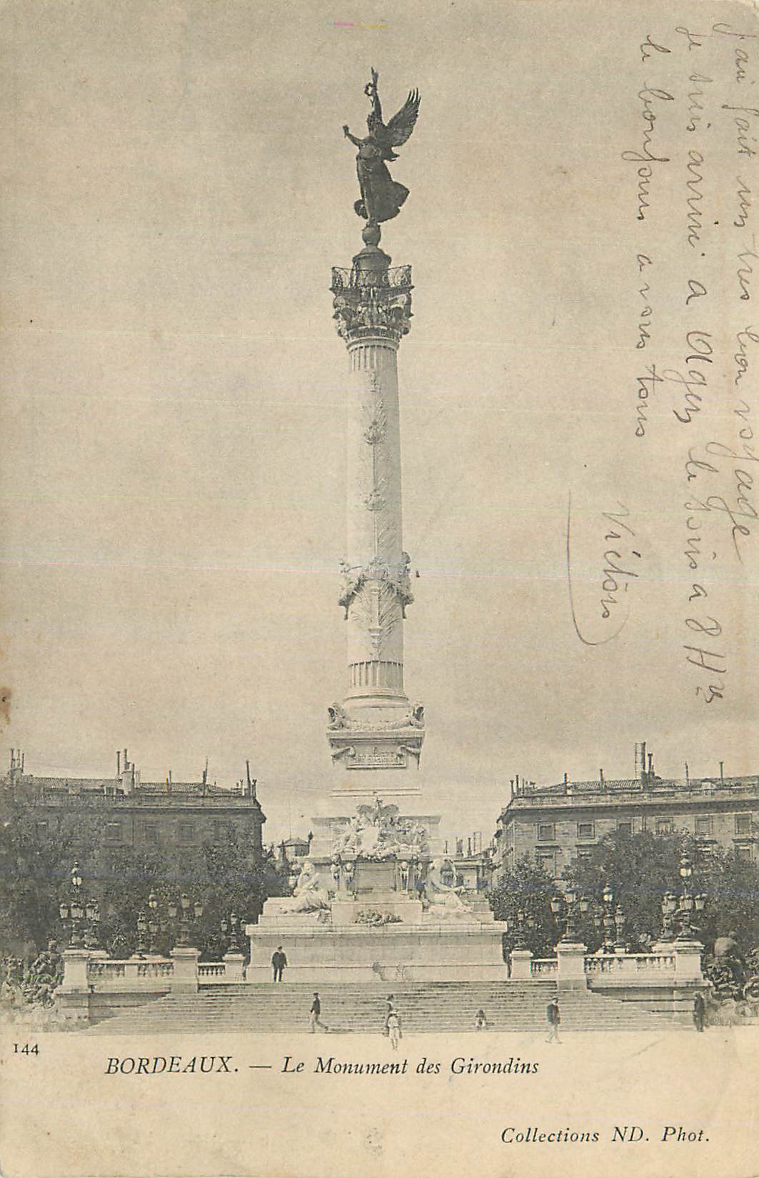 CPA Bordeaux Le Monument des Girondins