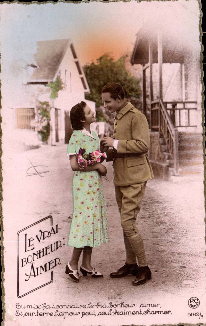 Un couple en extérieur — texte imprimé sur le recto — éditeur PC Paris n° 5189/3