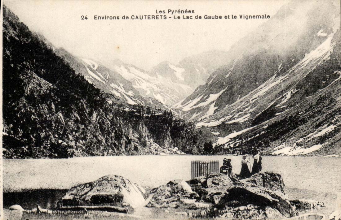Lac de Gaube et le Vignemale — Environ de Cauterets — Éditeur Lourdes n°24