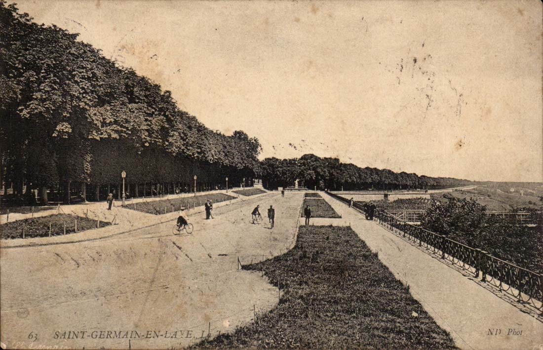 Saint-Germain-en-Laye — Vue du parc avec cyclistes — NDI Phot, n°63