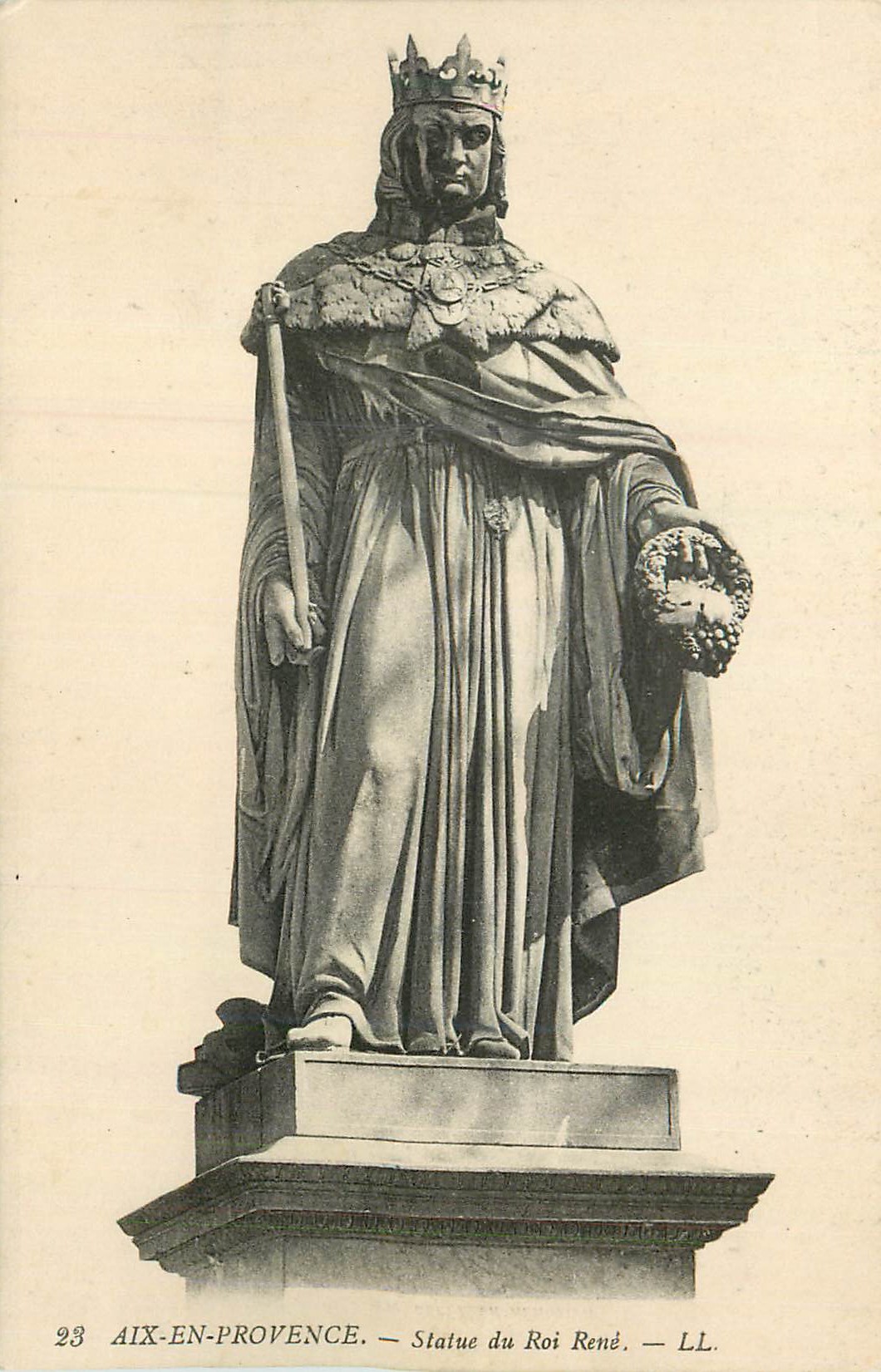 Aix-en-Provence — Statue du Roi René — LL.