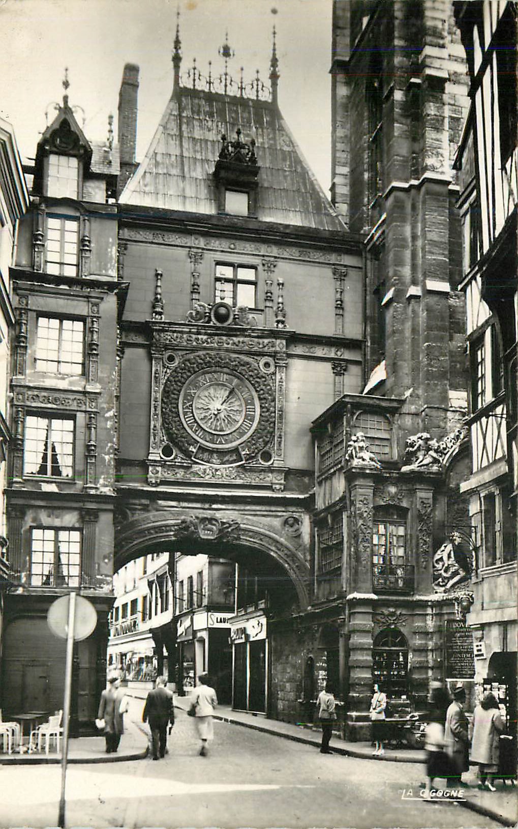 CPM Rouen (Seine Maritime) La Grosse Horloge