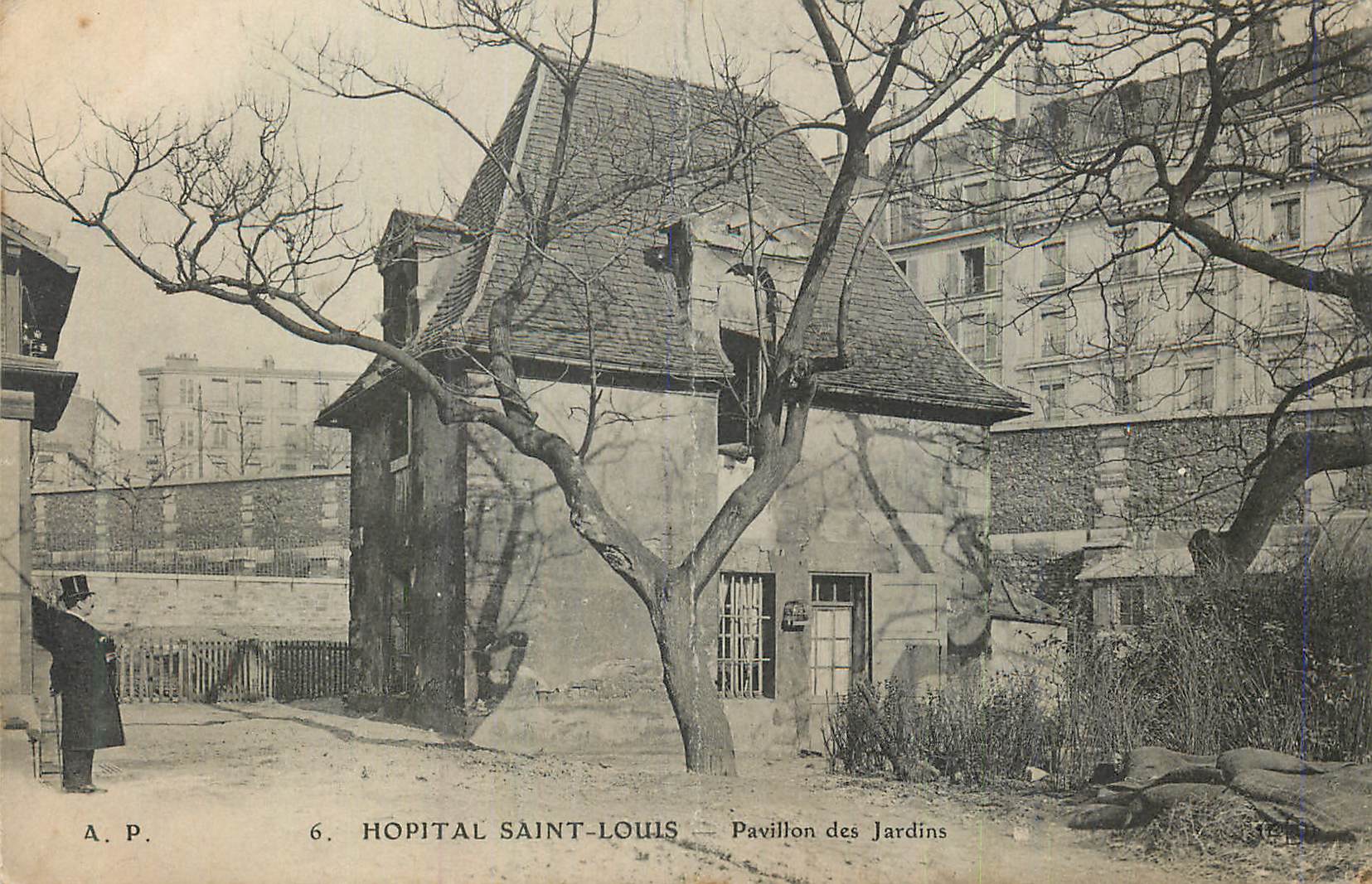 CPA Hopital Saint Louis Pavillon des Jardins Paris