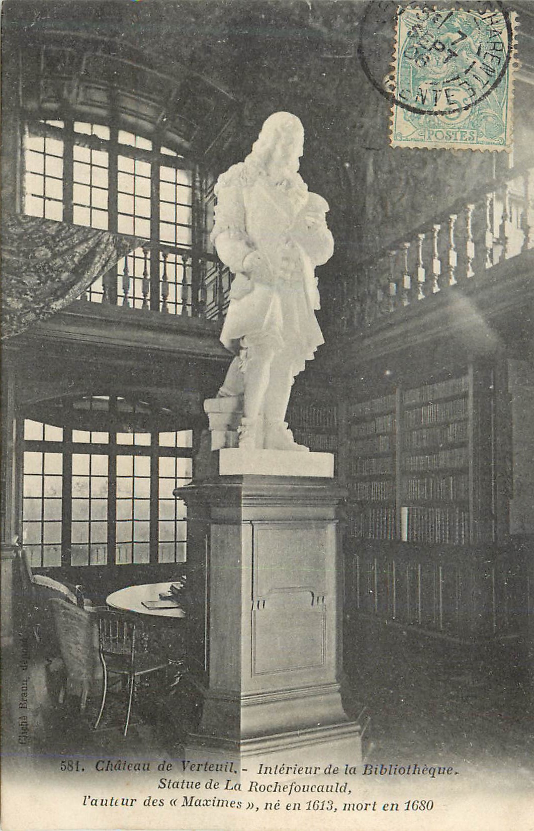 CPA Statue de la Rochefoucauld l'auteur des Maximes Chateau de Verteuil Interieur de la Bibliotheque