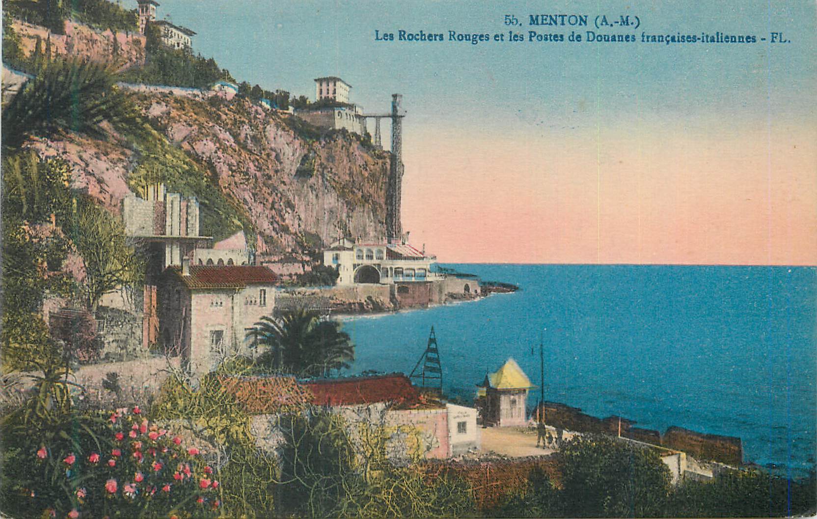 CPA Menton (A M) Les Rochers Rouges et les Postes de Douanes Francaises Italiennes