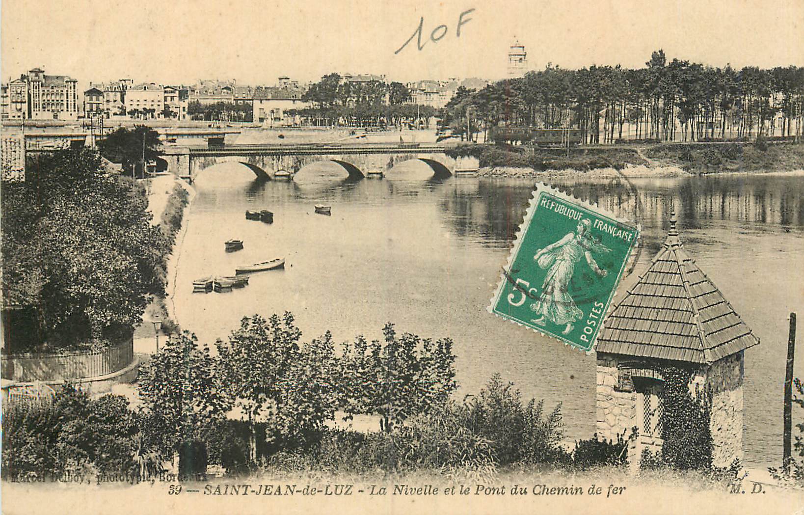 CPA Saint Jean de Luz La Nivelle et le Pont du Chemin de Fer