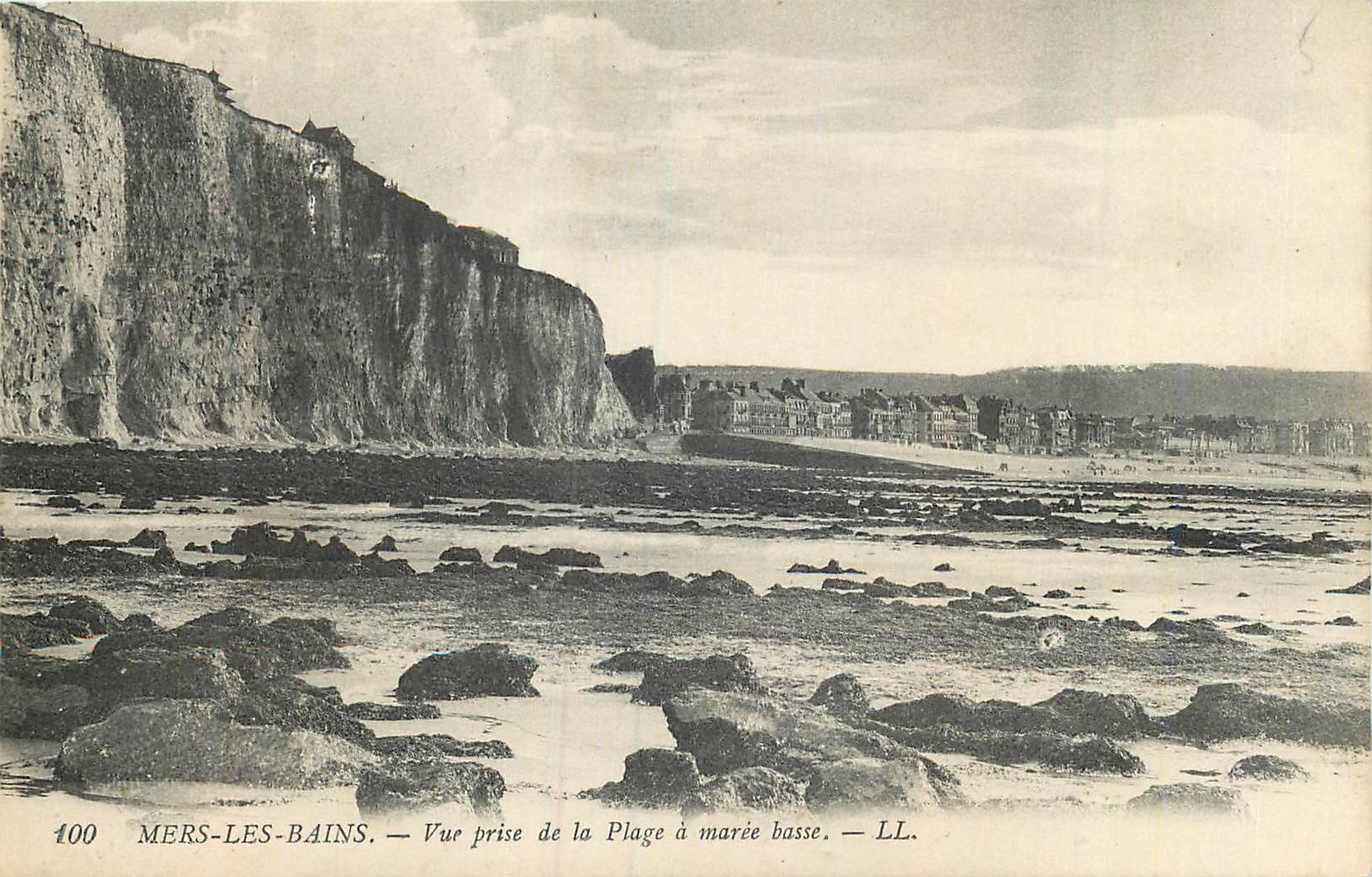 CPA Mers les Bains Vue prise de la Plage a Maree Basse