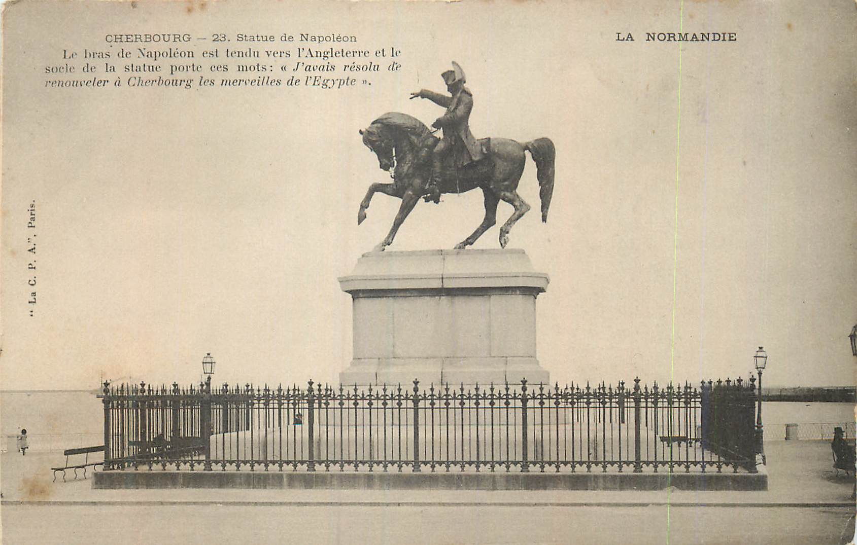 CPA Cherbourg La Normandie Statue de Napoleon 1er