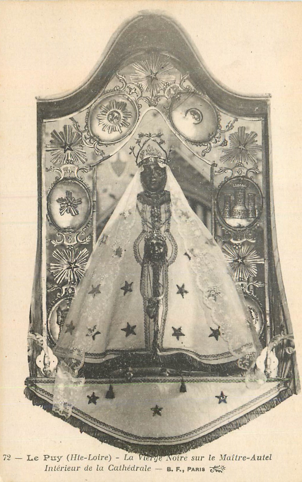 CPA Le Puy (Hte Loire) La Vierge Noire sur le Maitre Autel Interieur de la Cathedrale