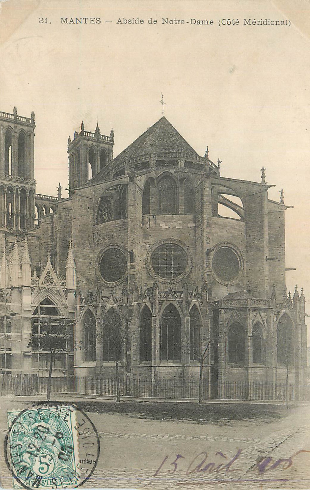 MANTES — Abside de Notre-Dame (Côté Méridional) — Éditeur Artites, n° 31