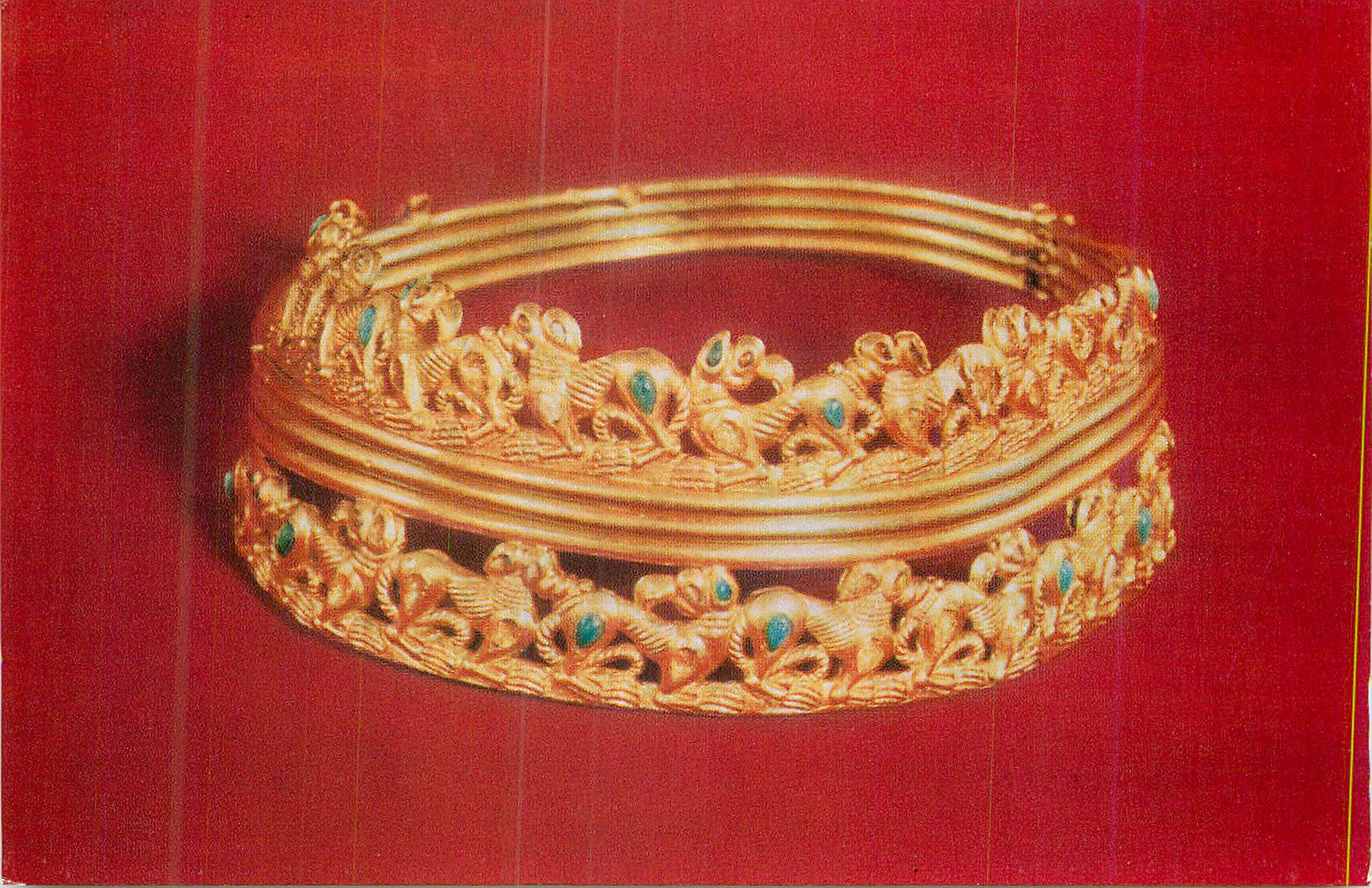 CPM The Hermitage Museum Neck Ornament Gold Corals Topaz Turquoise