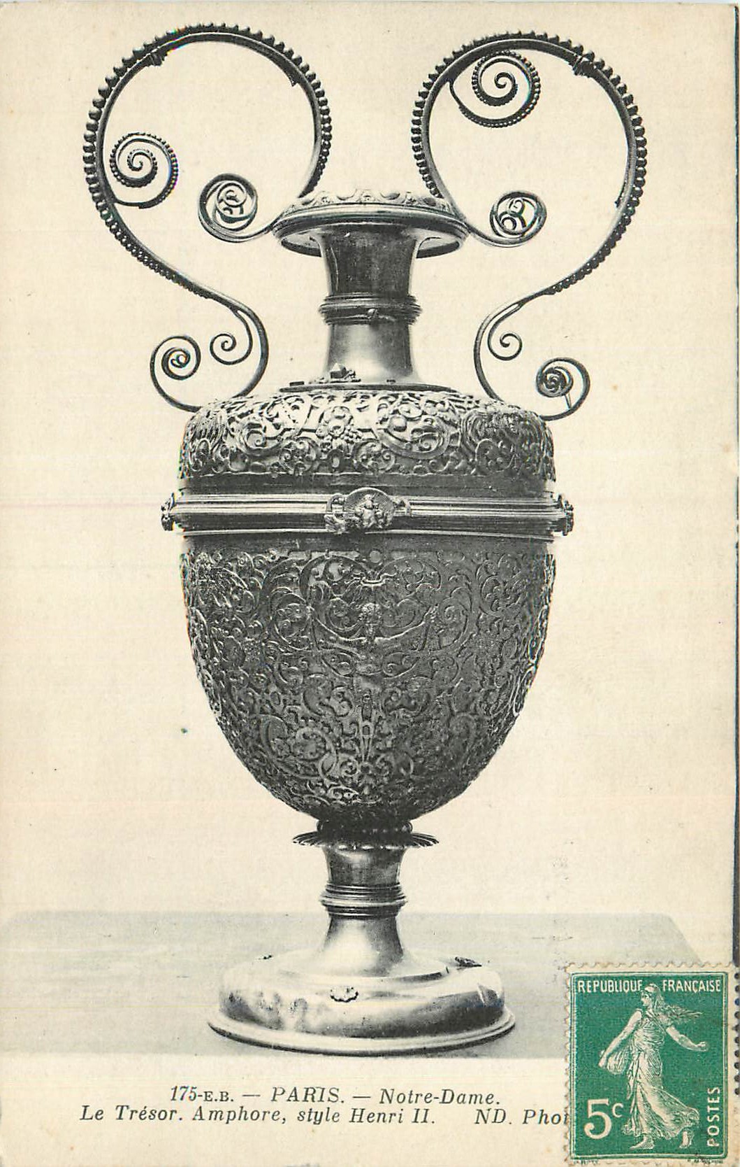 CPA Paris Notre Dame Le Tresor Amphore Style Henri II