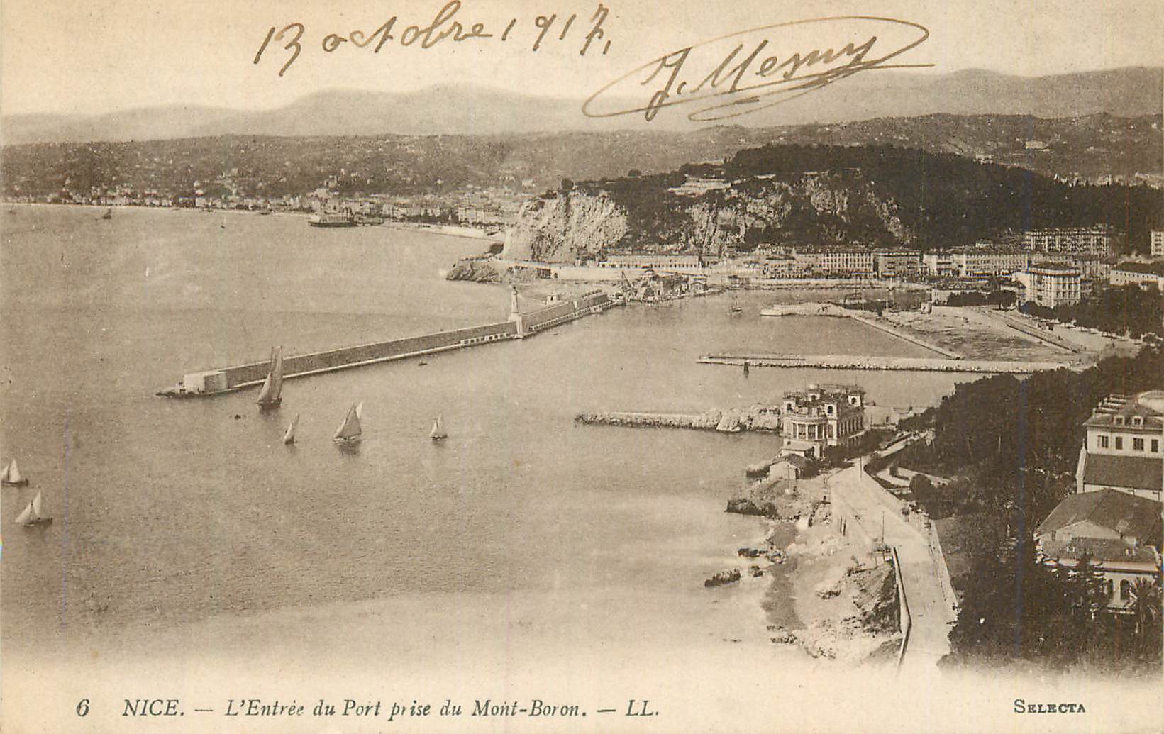 CPA Nice L'Entree du Port prise du Mont Boron