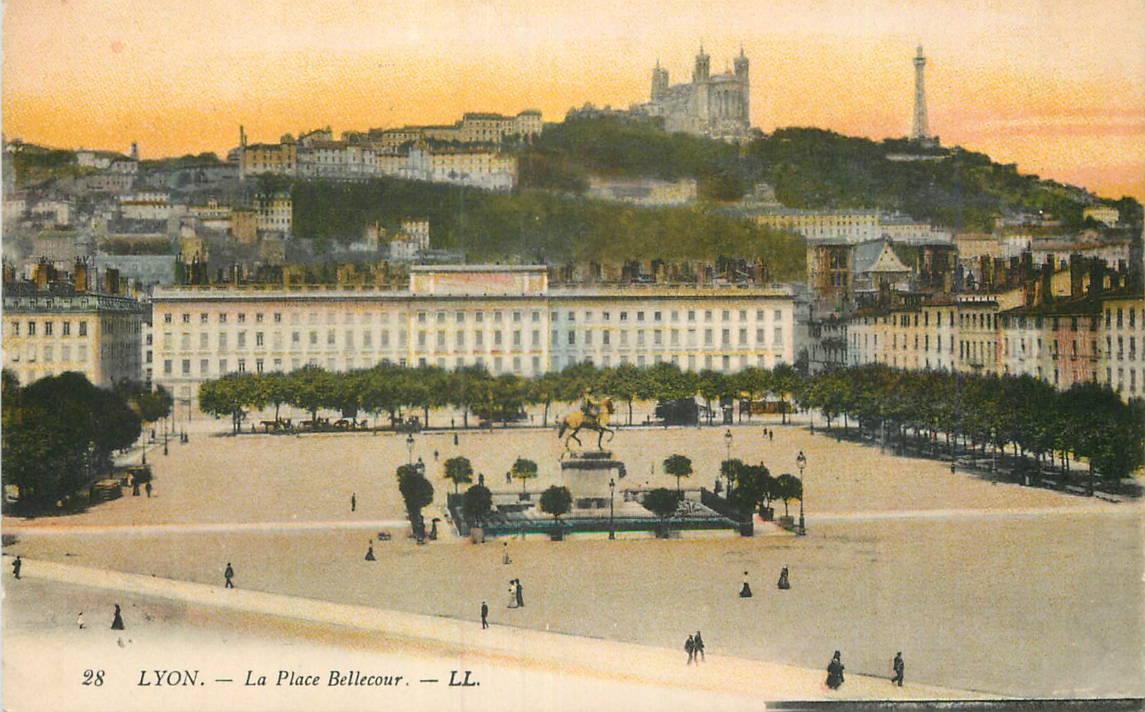 CPA Lyon La Place de Bellecour
