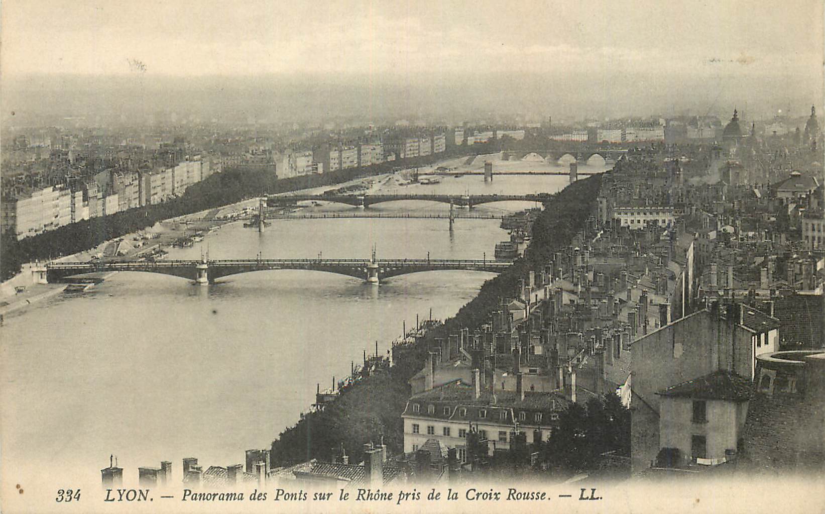 CPA Lyon Panorama des Ponts  sur le Rhone pris de la Croix Rousse