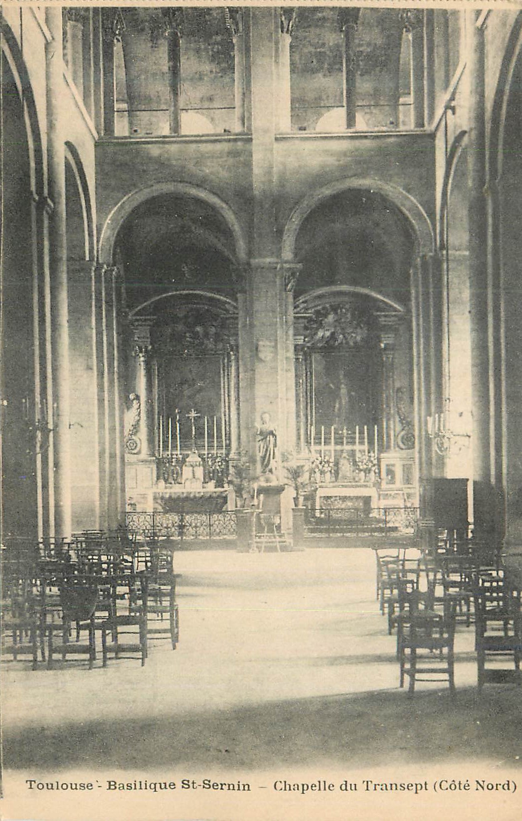 CPA Toulouse Basilique St Sernin Chapelle du Transept (Cote Nord)