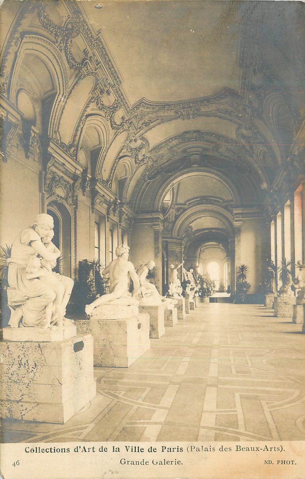CPA Collection d'Art de la Ville de Paris (Palais des Beaux Arts) Grande Galerie