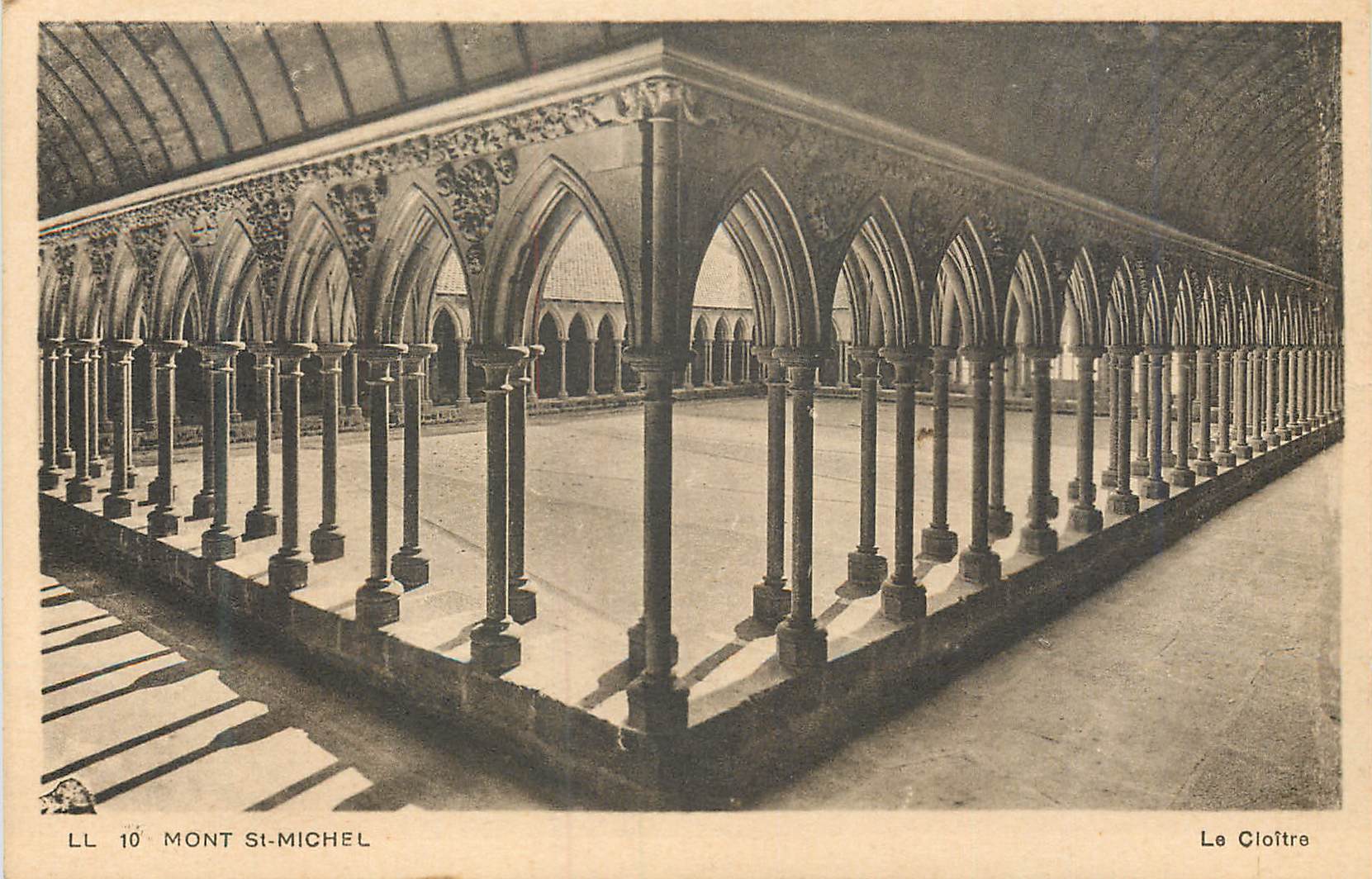 Mont-Saint-Michel — Le Cloître — LL 10