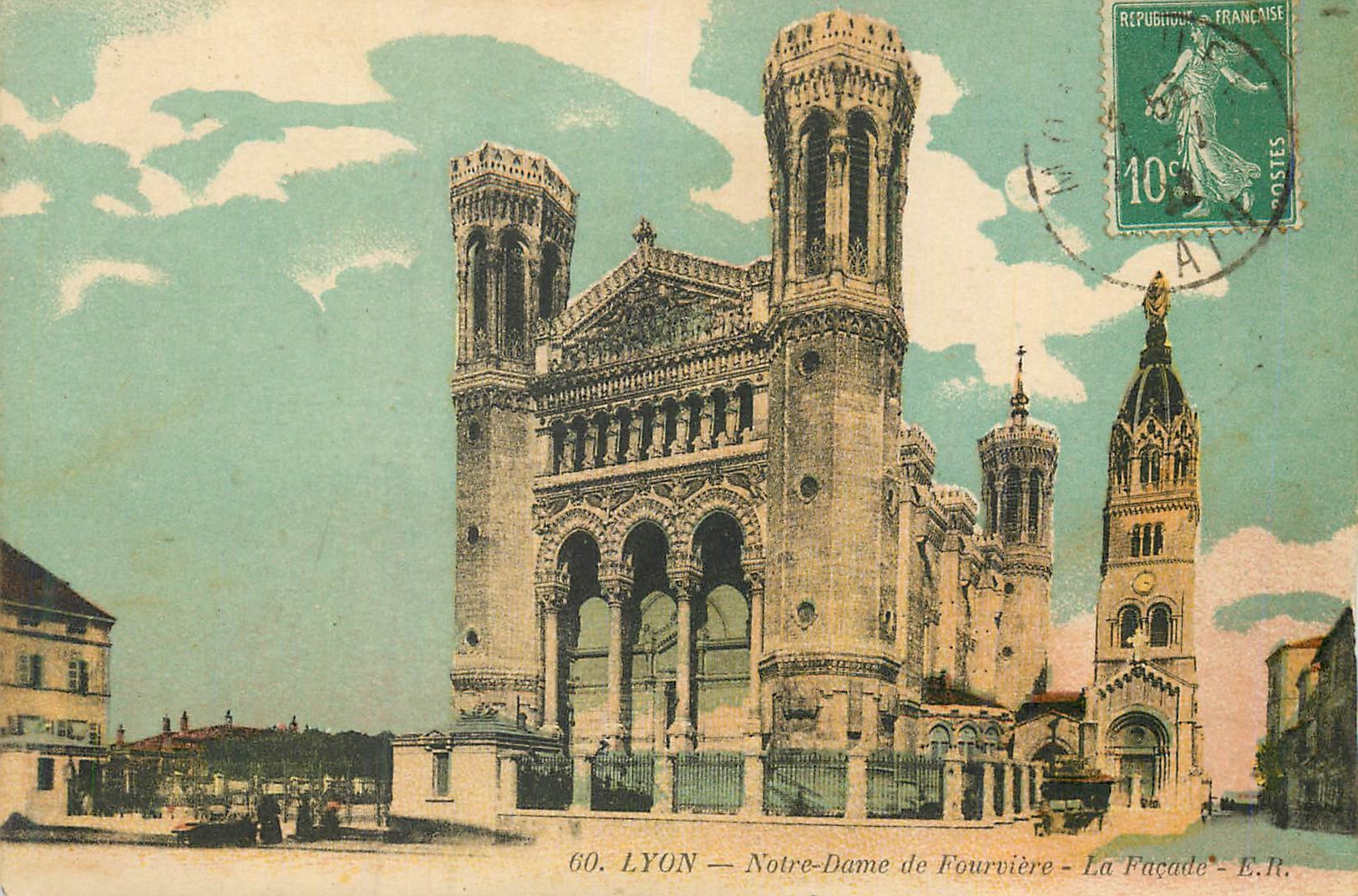 CPA Lyon Notre Dame de Fourviere La Facade