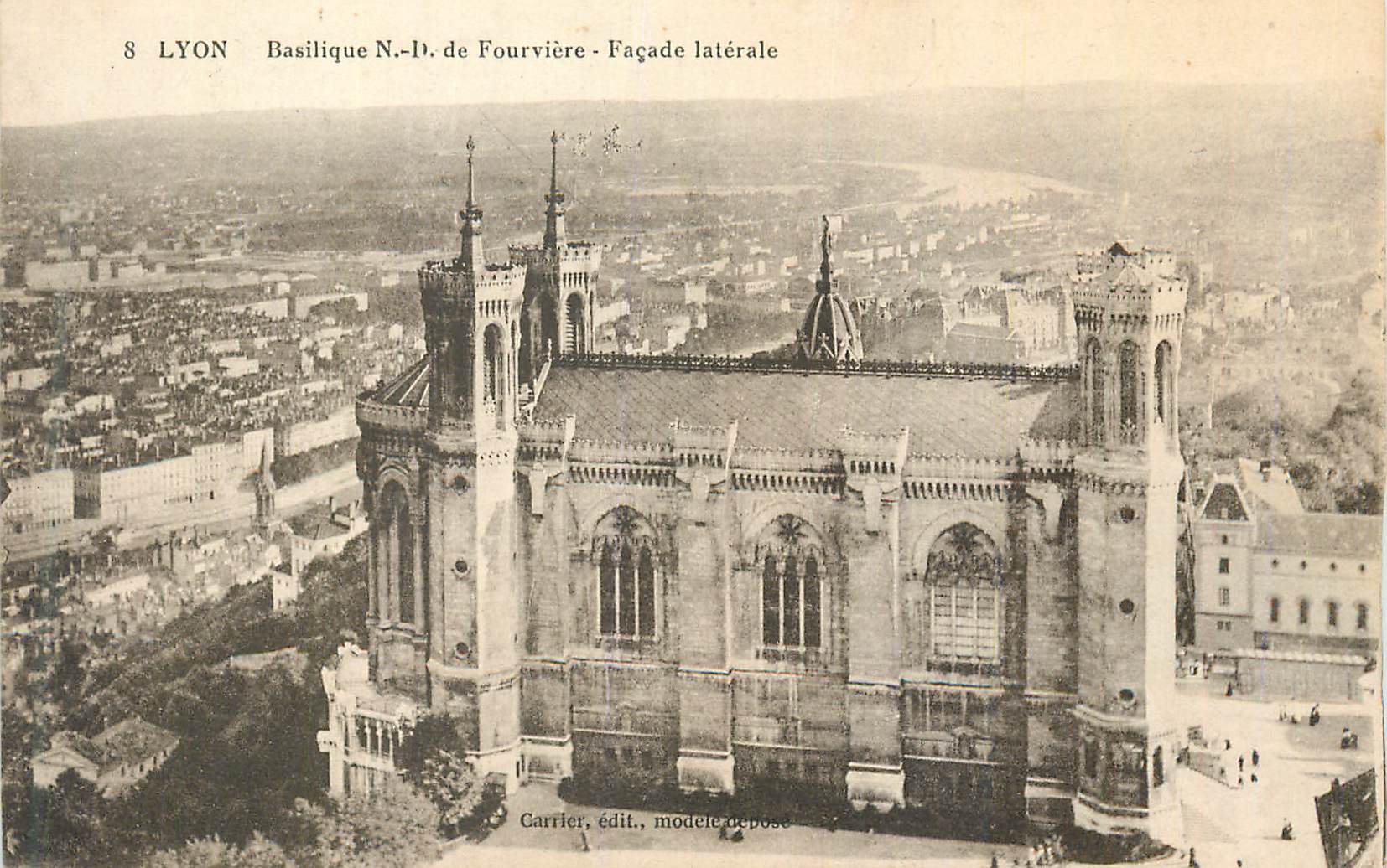 CPA Lyon Basilique de Notre Dame de Fourviere Facade Laterale