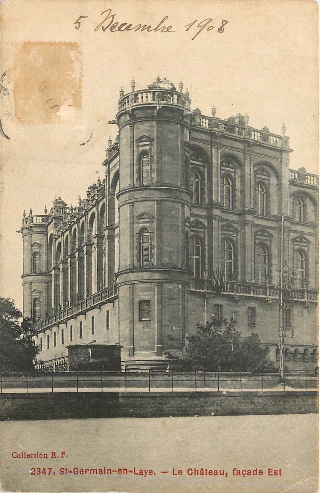 St-Germain-en-Laye — Le Château, façade Est — Collection R.F. n°2347