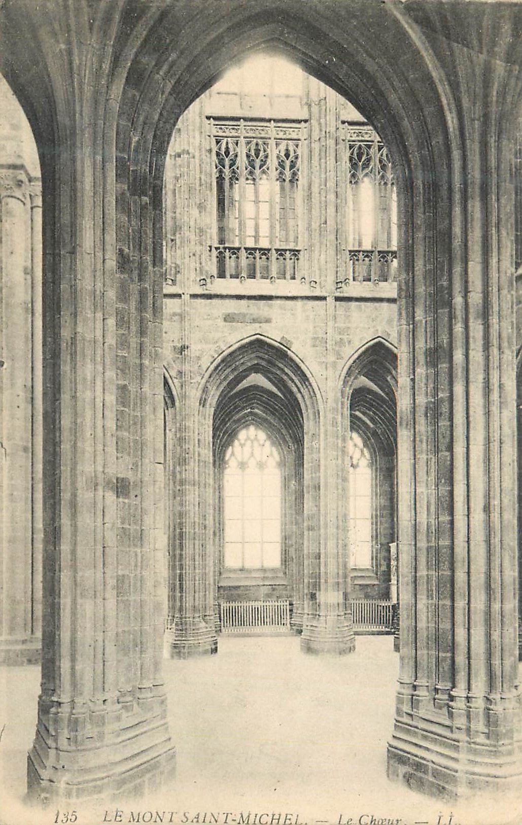 CPA Le Mont Saint Michel le Choeur