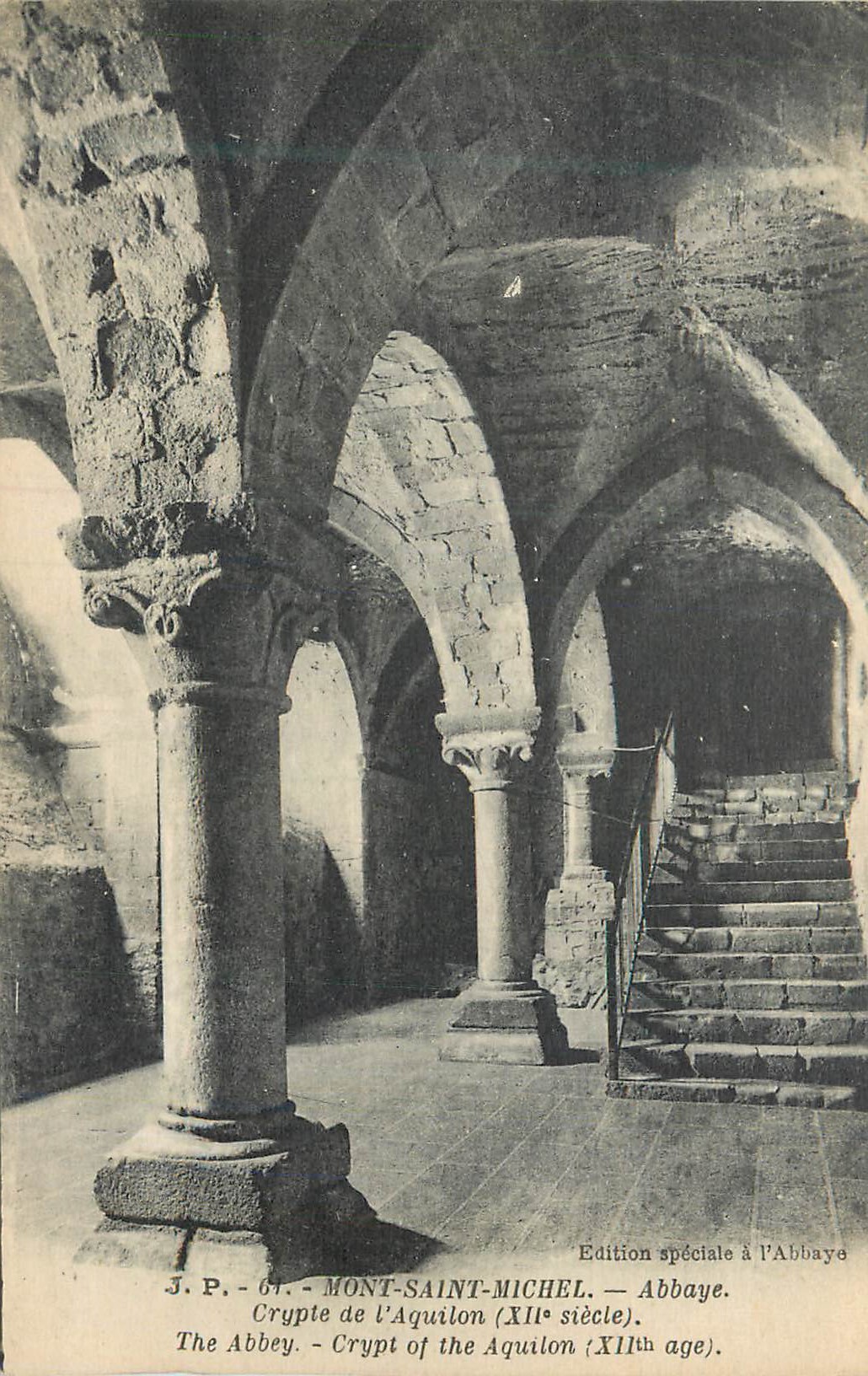 CPA Mont Saint Michel Abbaye Crypte de l'Aquilon (XIIe Siecle)