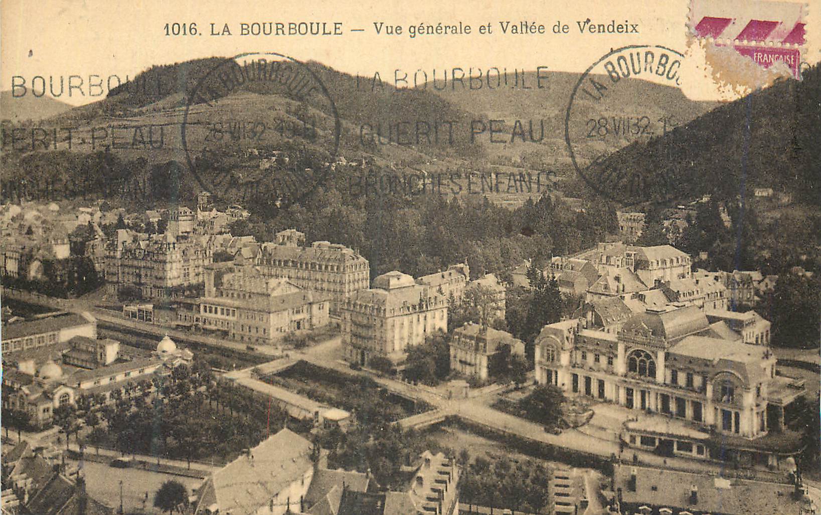 CPA La Bourboule Vue Generale et Vallee de Vendeix