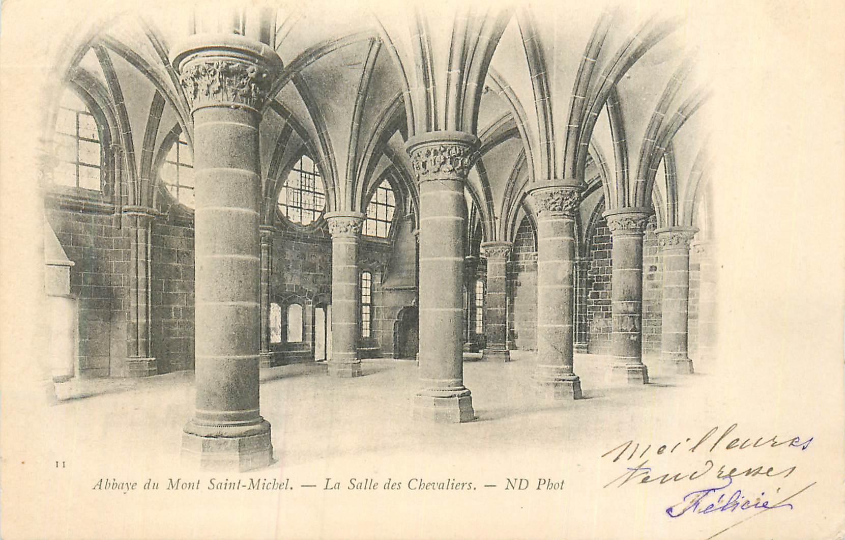 CPA Abbaye du Mont Saint Michel La Salle des Chevaliers (carte 1900)
