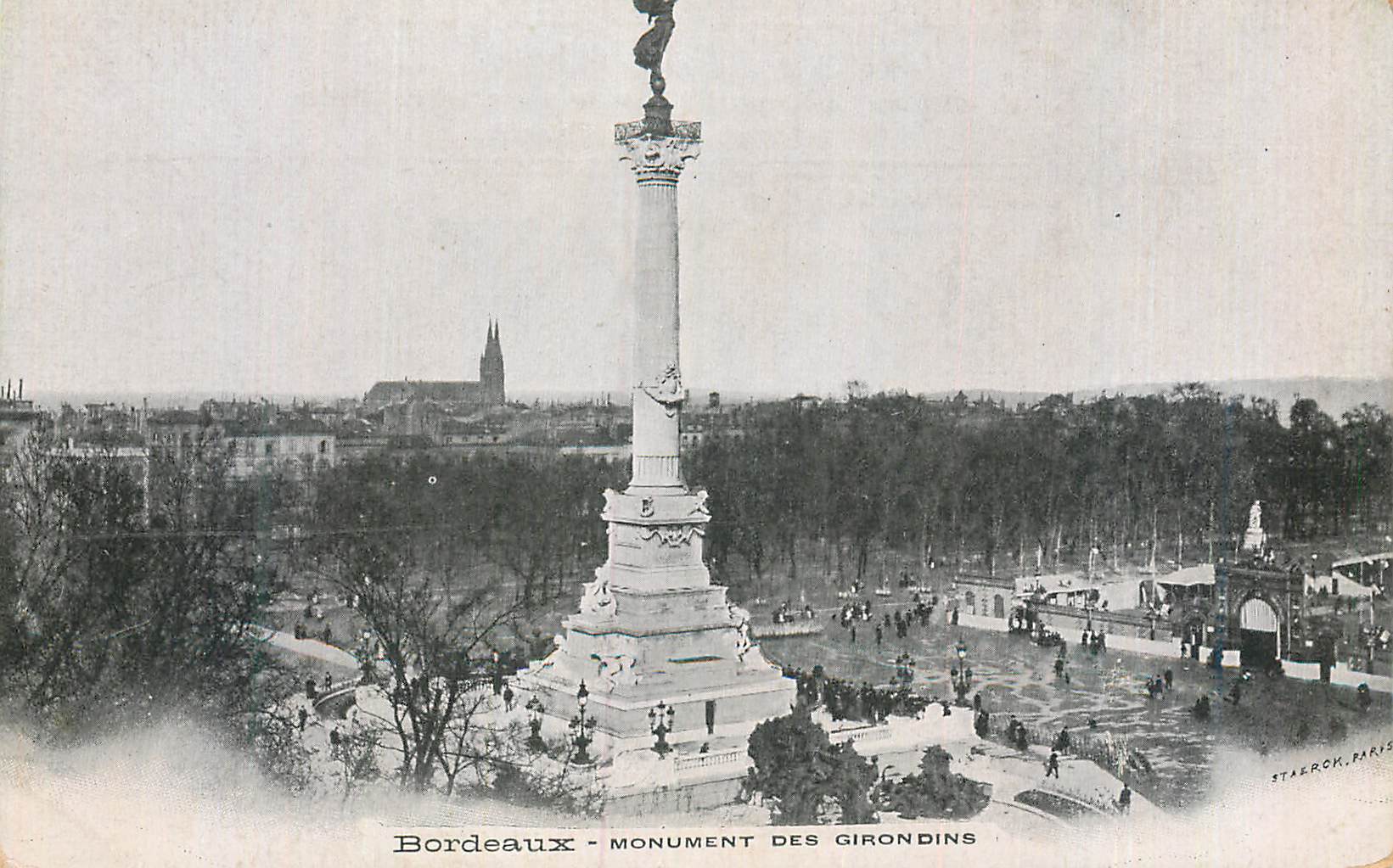 CPA Bordeaux Monument des Girondins