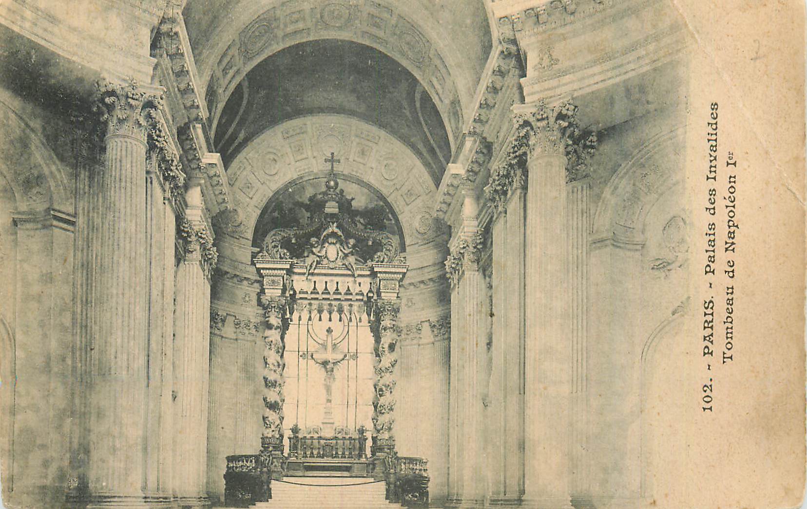 CPA Paris Palais des Invalides Tombeau de Napoleon 1er