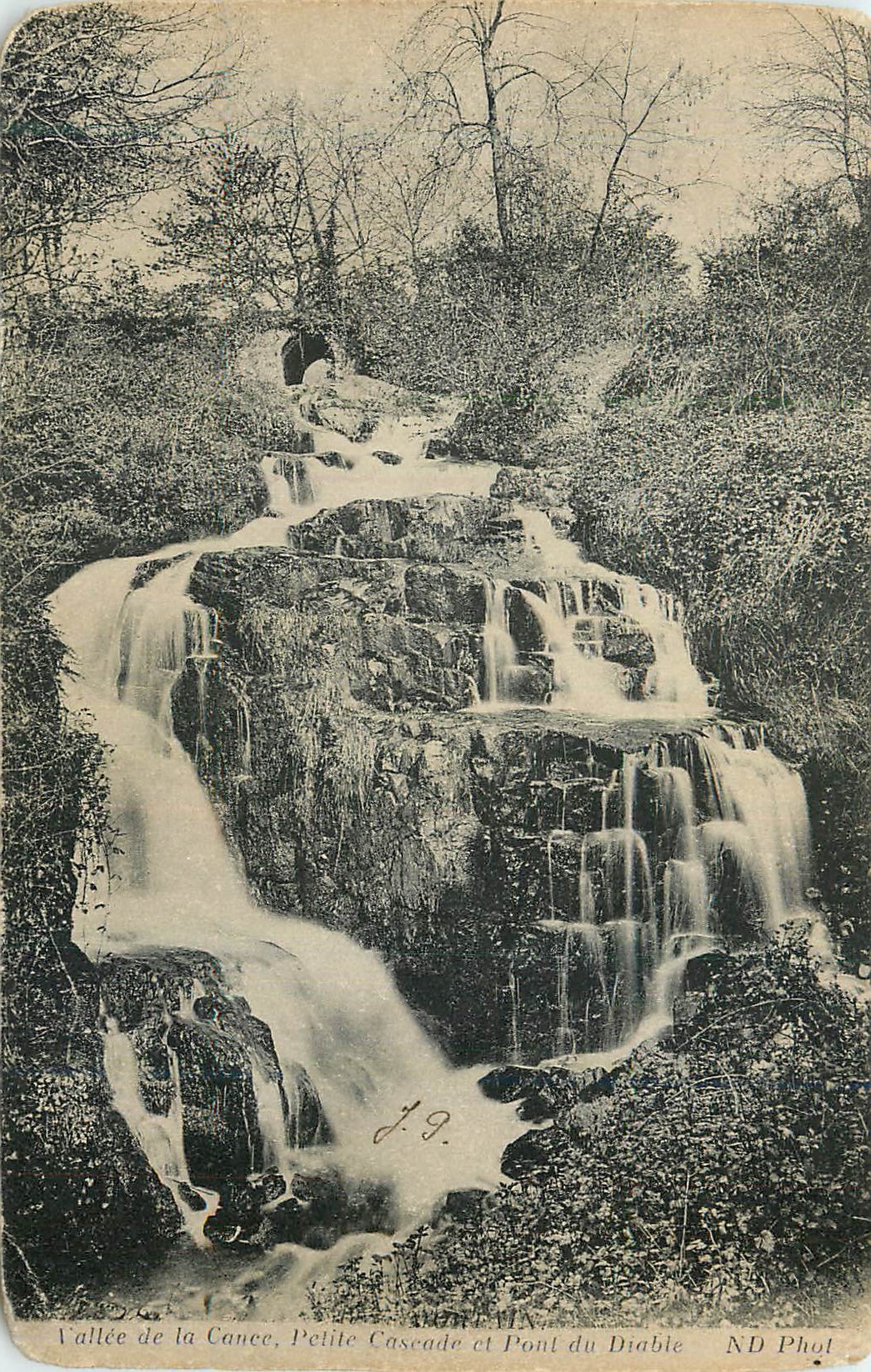 CPA Vallee de la Cance Petite Cascade et Pont du Diable