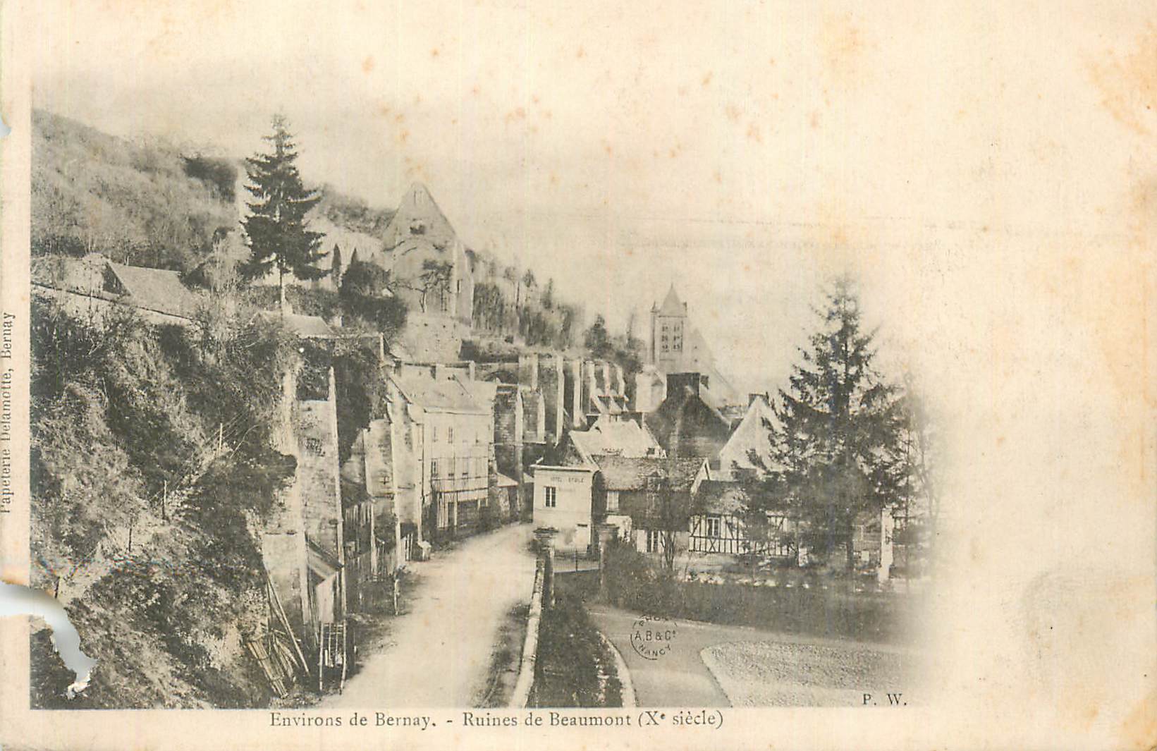 CPA Environs de Bernay Ruines de Beaumont (Xe Seicle)