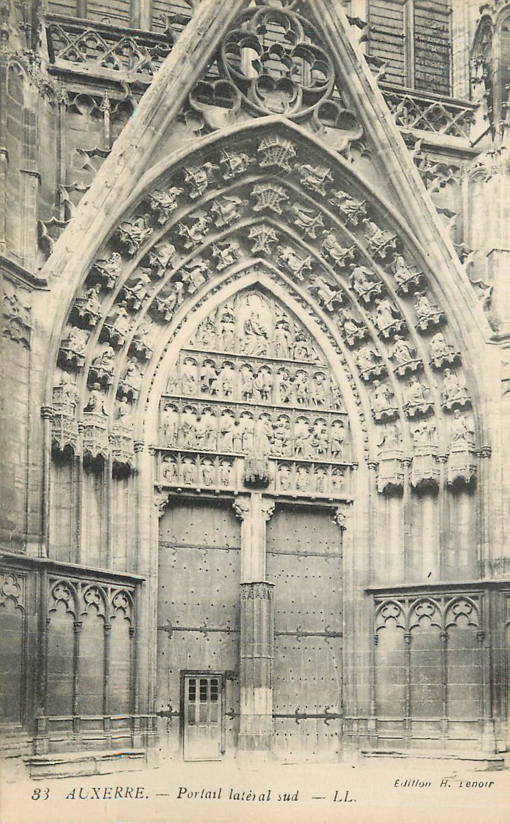 CPA Auxerre Portail Lateral Sud