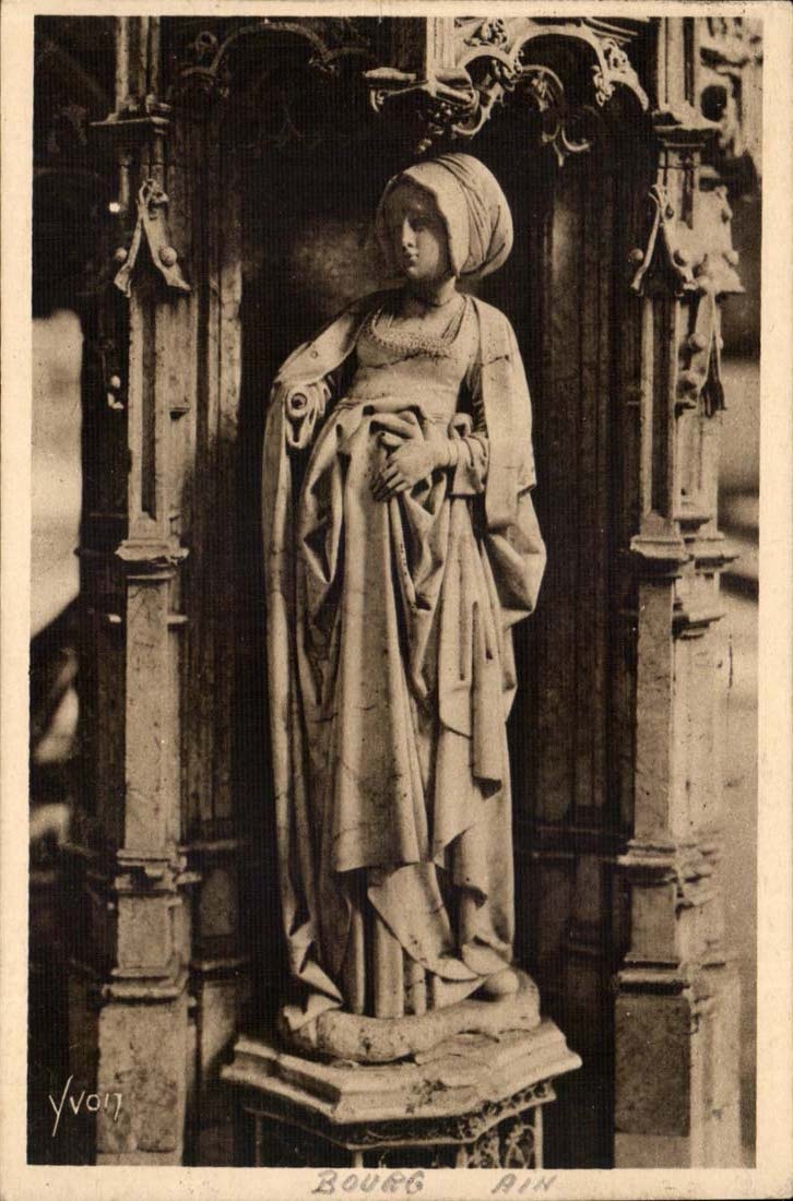 Bourg CPA Eglise de BRou Statuette du tombeau de Philippe le Beau sybille Nurembert
