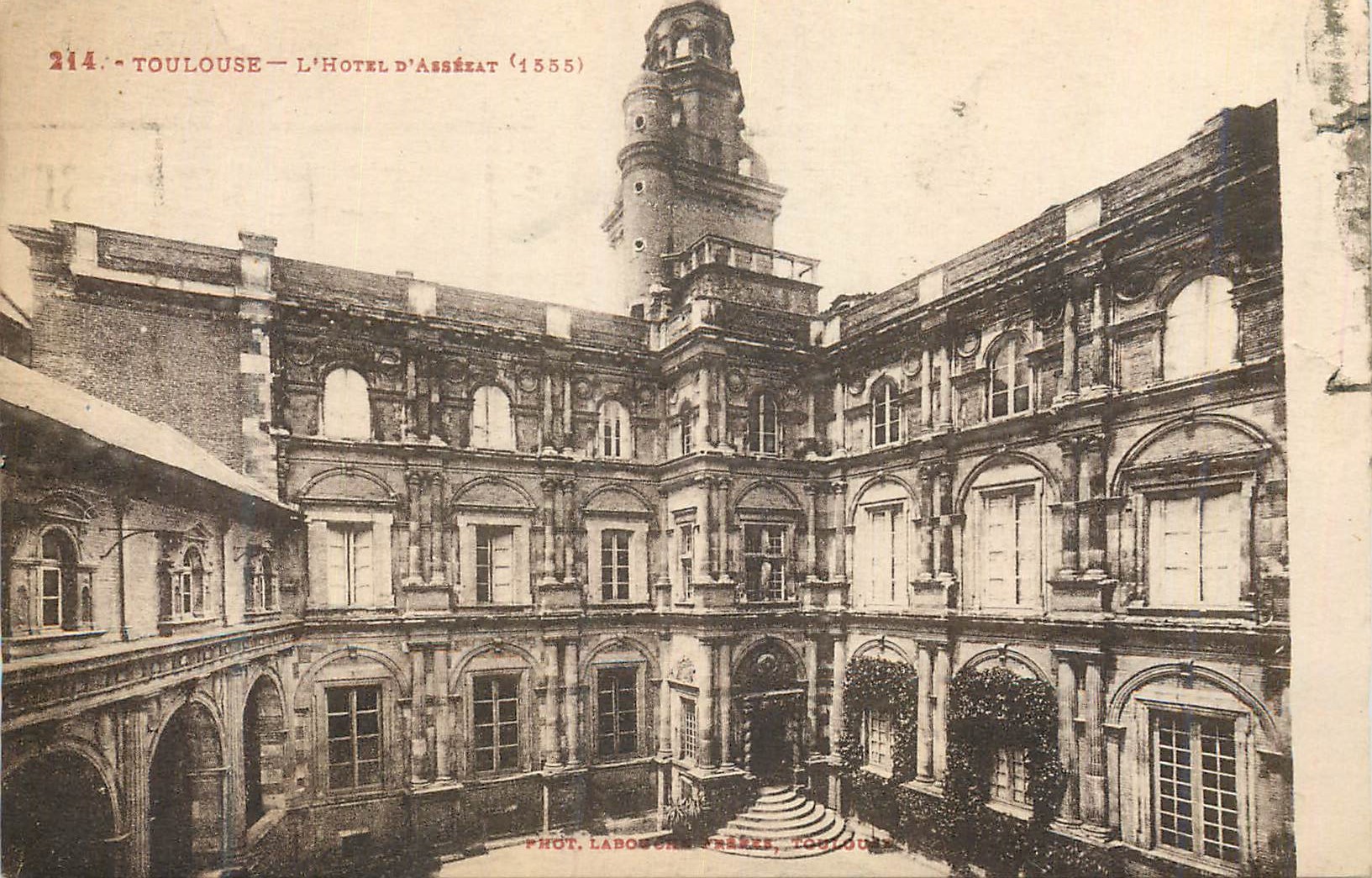 Toulouse — L'Hôtel d'Assézat (1555) — Phot. Labouche, Toulouse