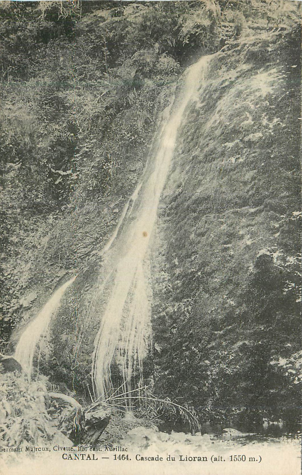 CPA Cantal Cascade du Lioran (alt 1550 m)