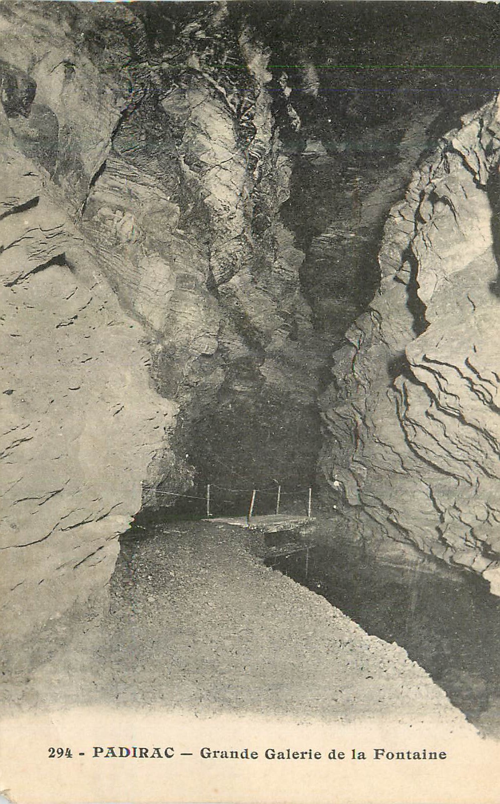 Padirac — Grande Galerie de la Fontaine — unbekannter Verlag, Nr. 294